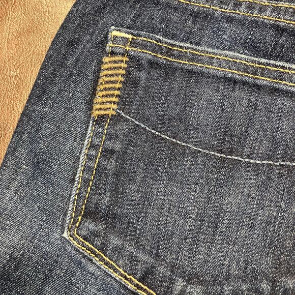 Paige Jimmy Jimmy Dark Wash Raw Hem Denim Shorts Womens 25 Summer Classic - Picture 5 of 13